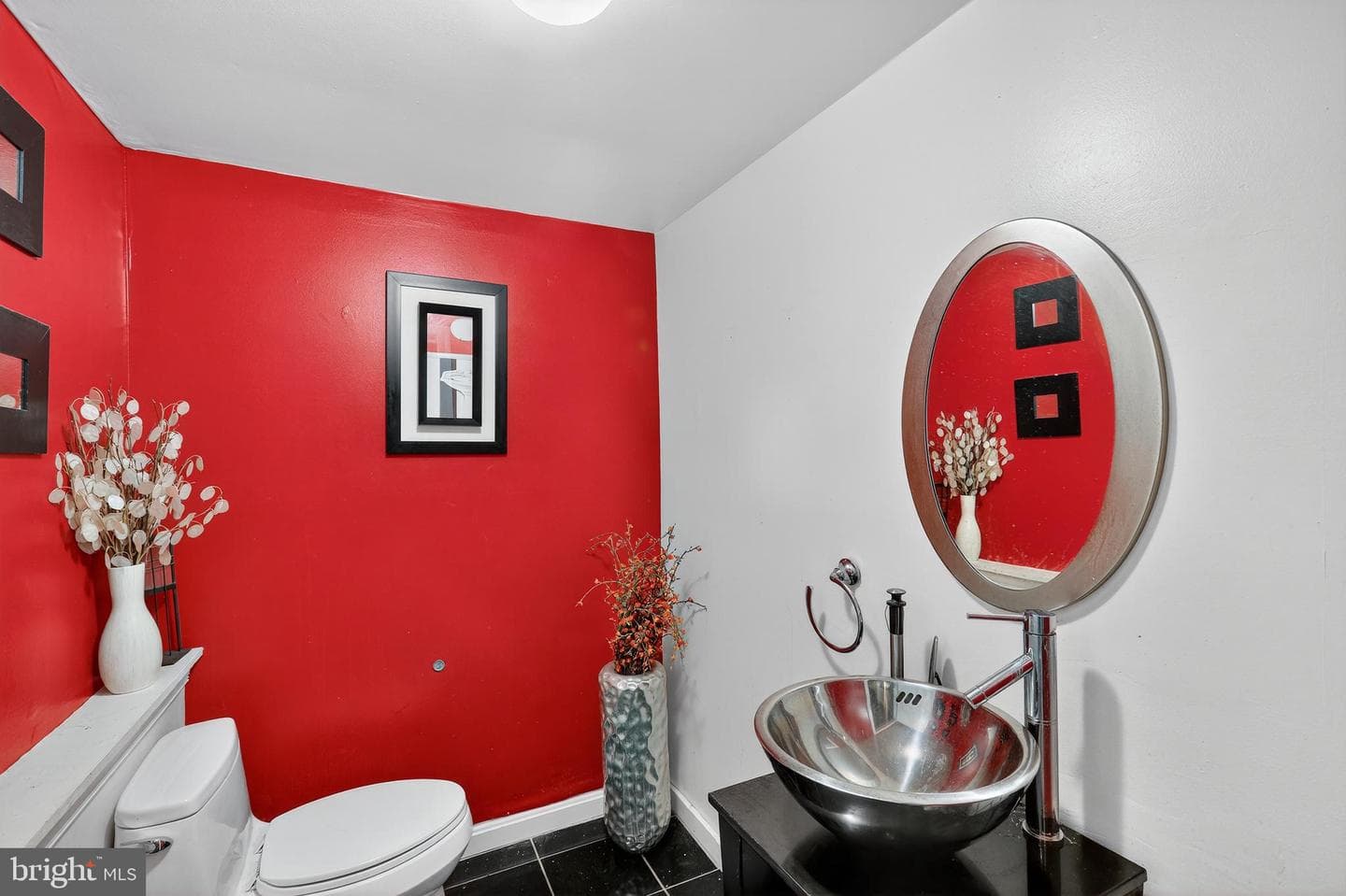 2103 Gibbons Court photo 40