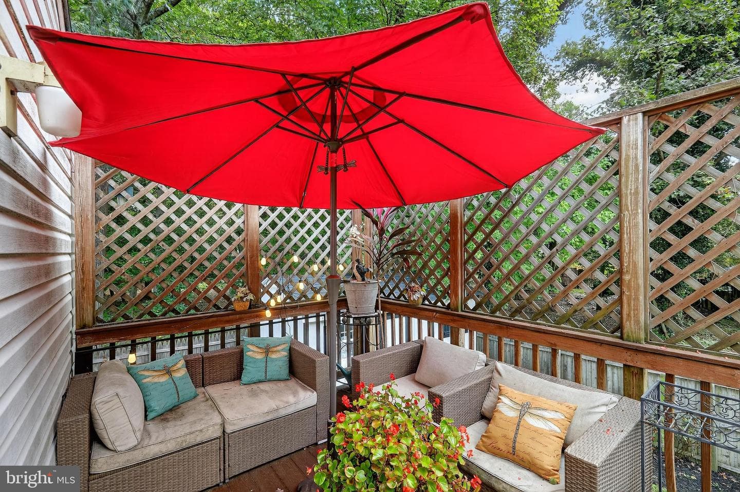 2103 Gibbons Court photo 41