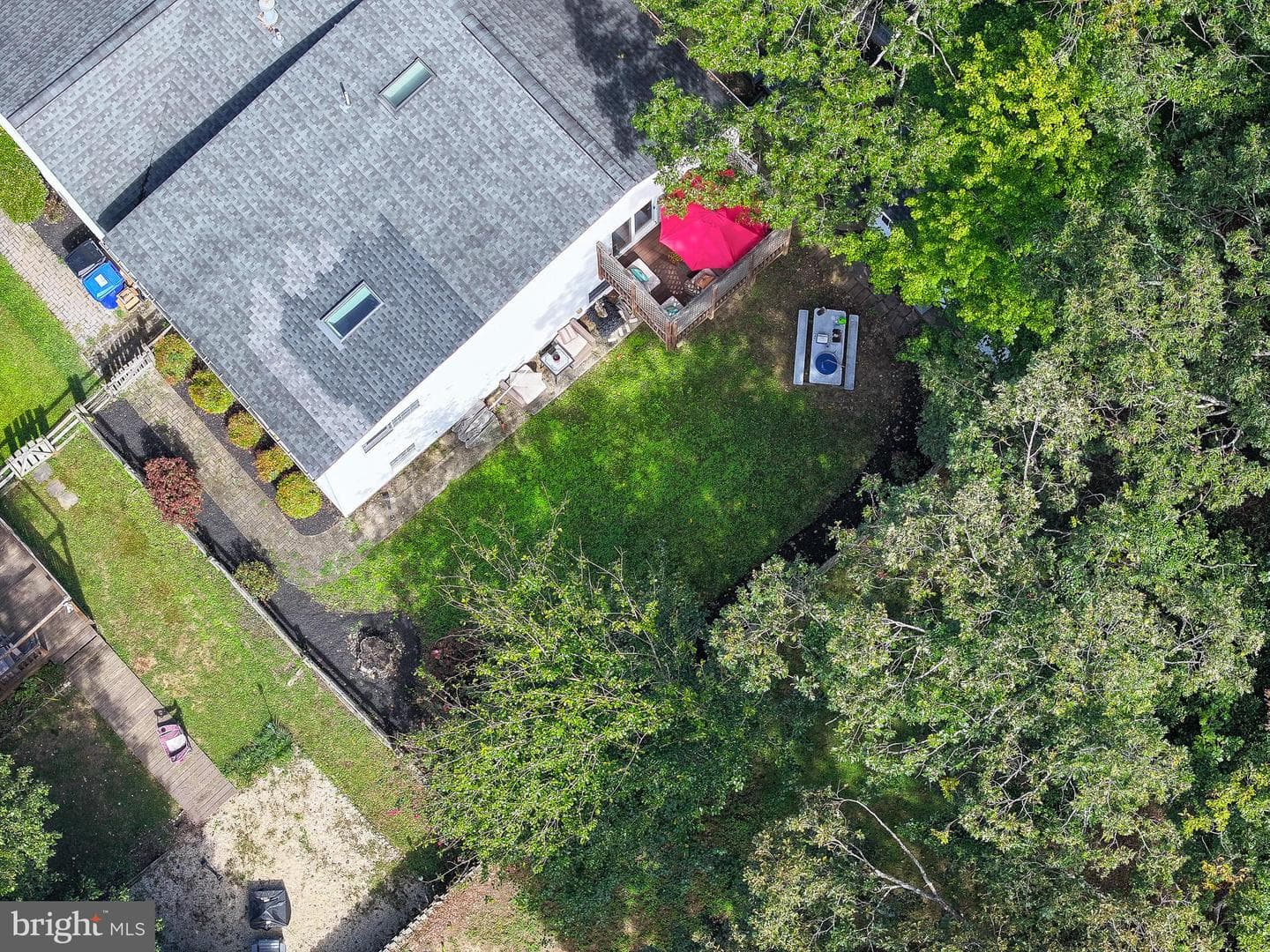 2103 Gibbons Court photo 49