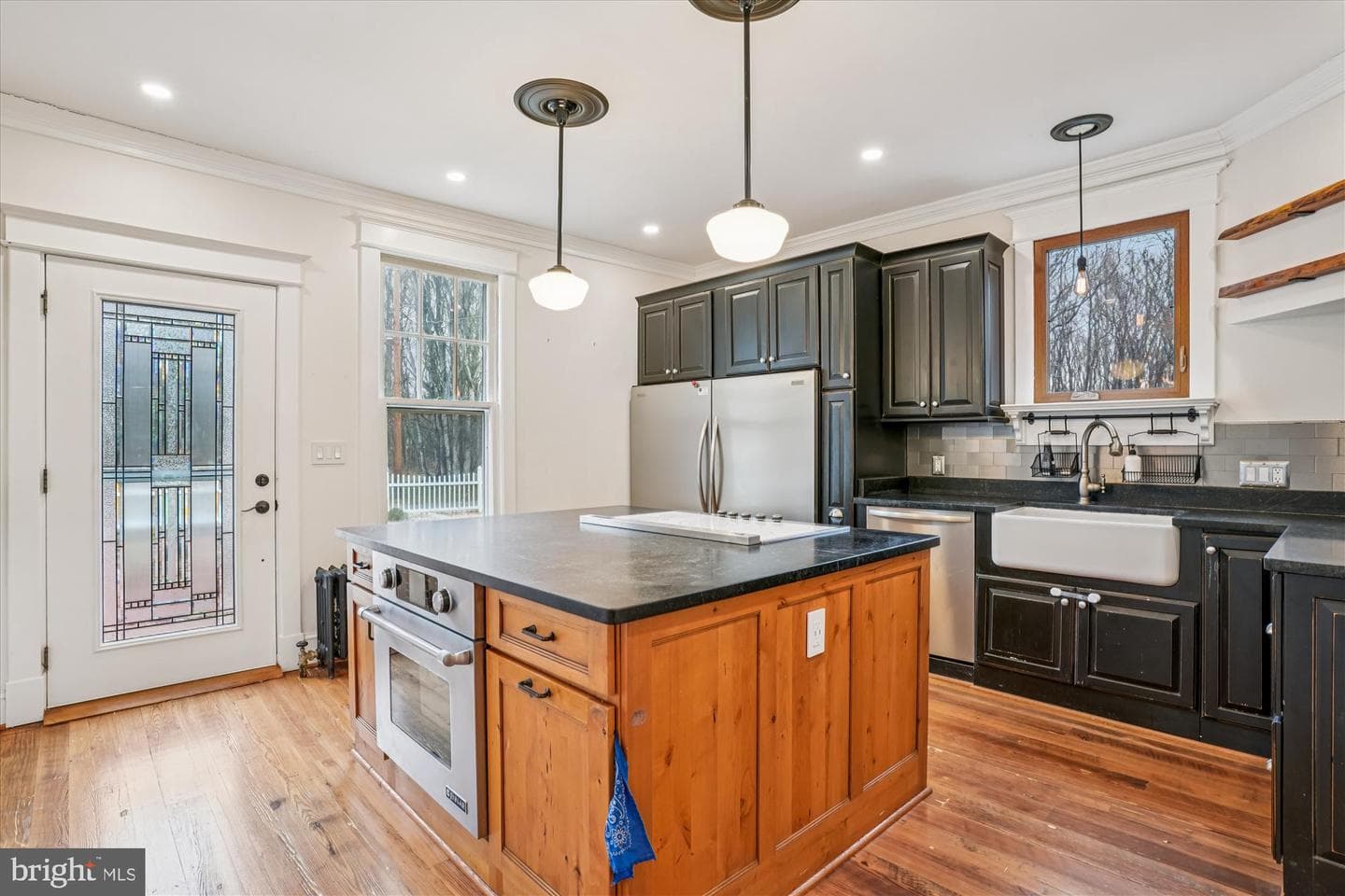 19 Walnut Hill Road photo 8