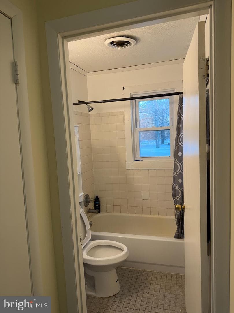 2555 Marshall Hall Road photo 6