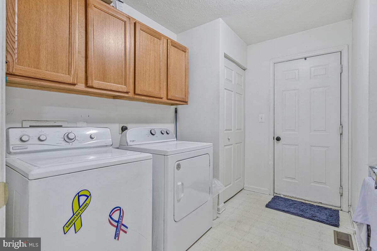 6984 Bluebird Hill Place photo 27