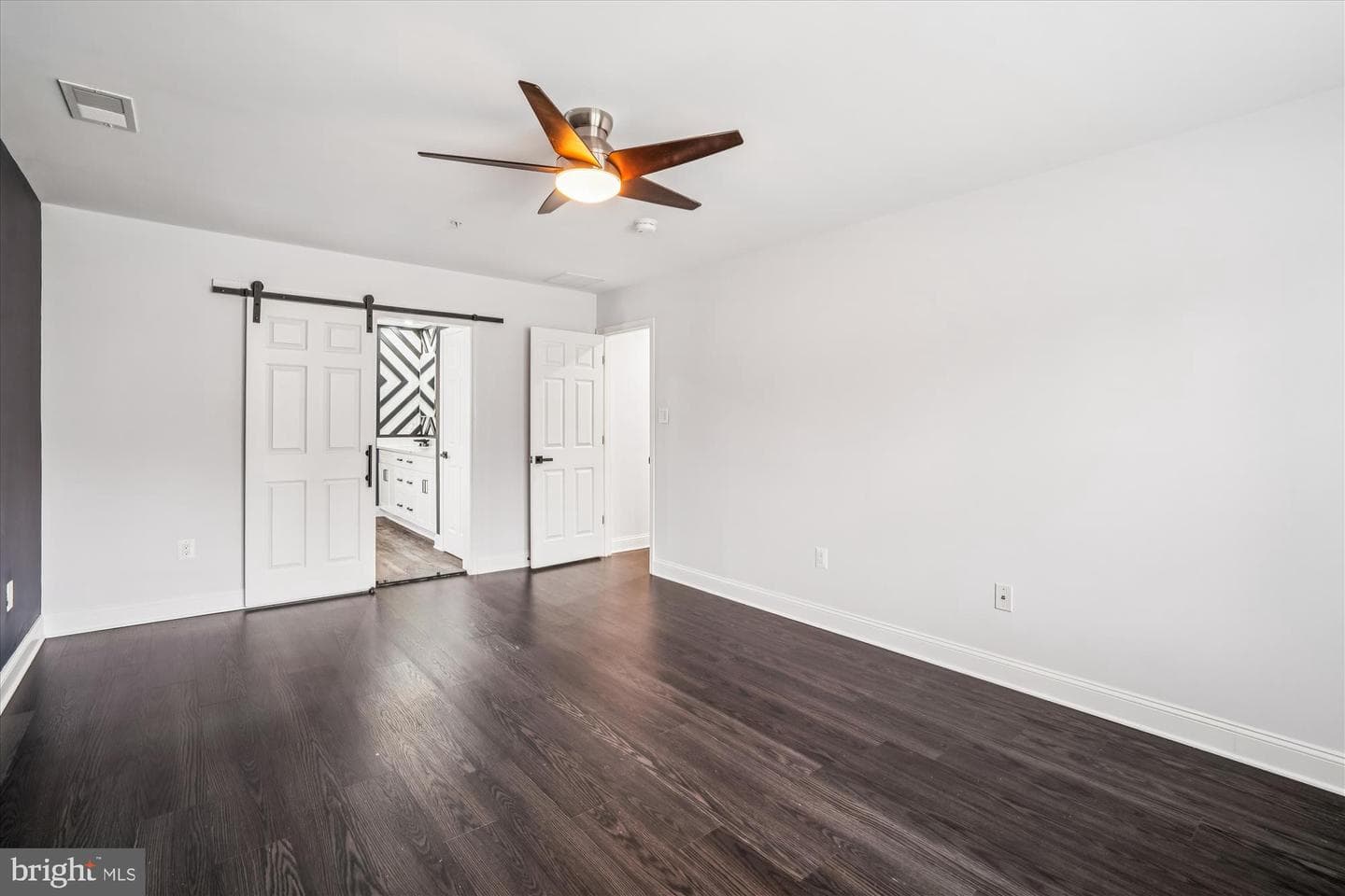 9785 Leighland Court photo 35