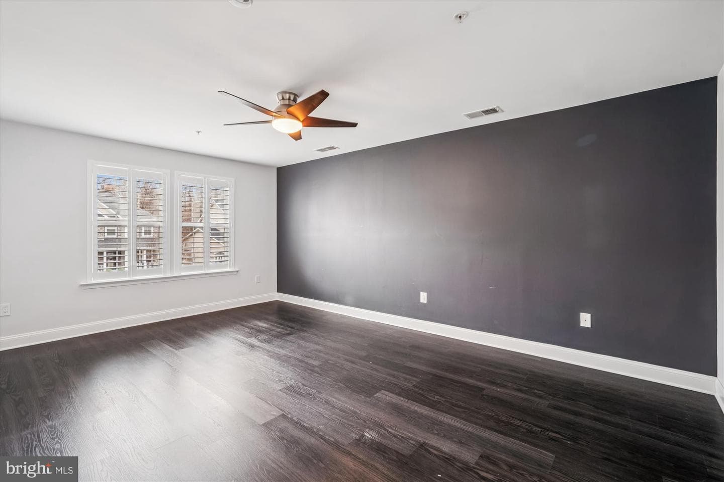 9785 Leighland Court photo 8