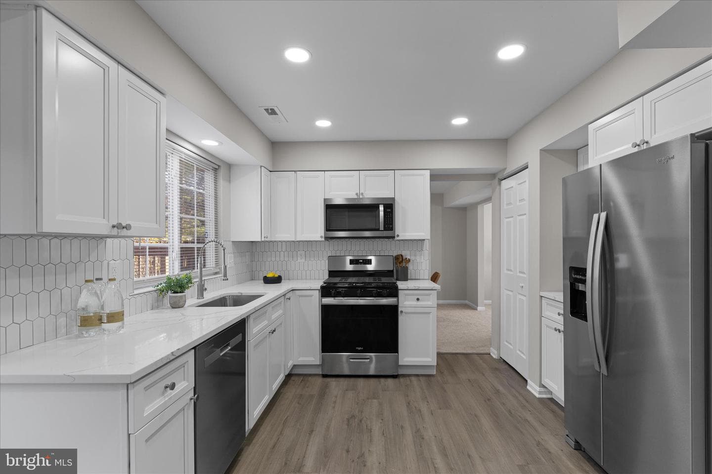 2300 Community Drive photo 11