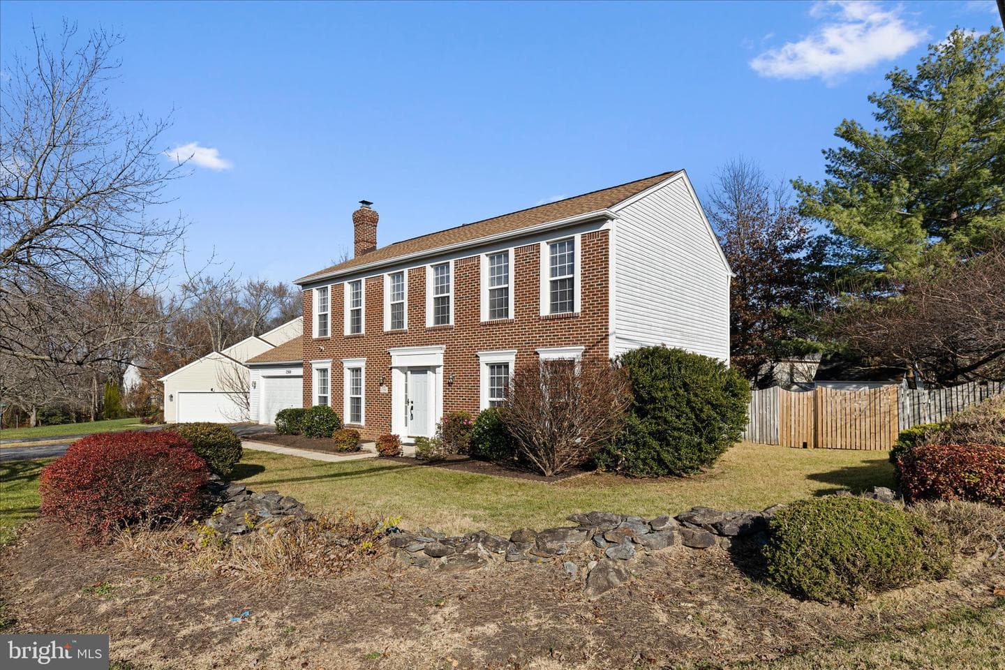2300 Community Drive photo 4