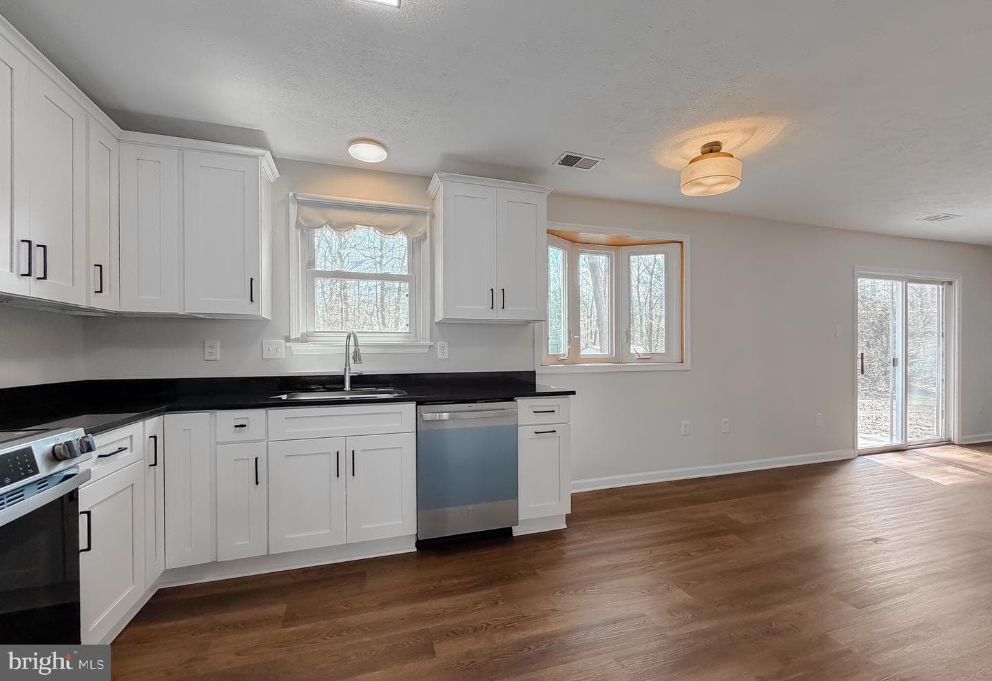 2482 Quadrille Court photo 23