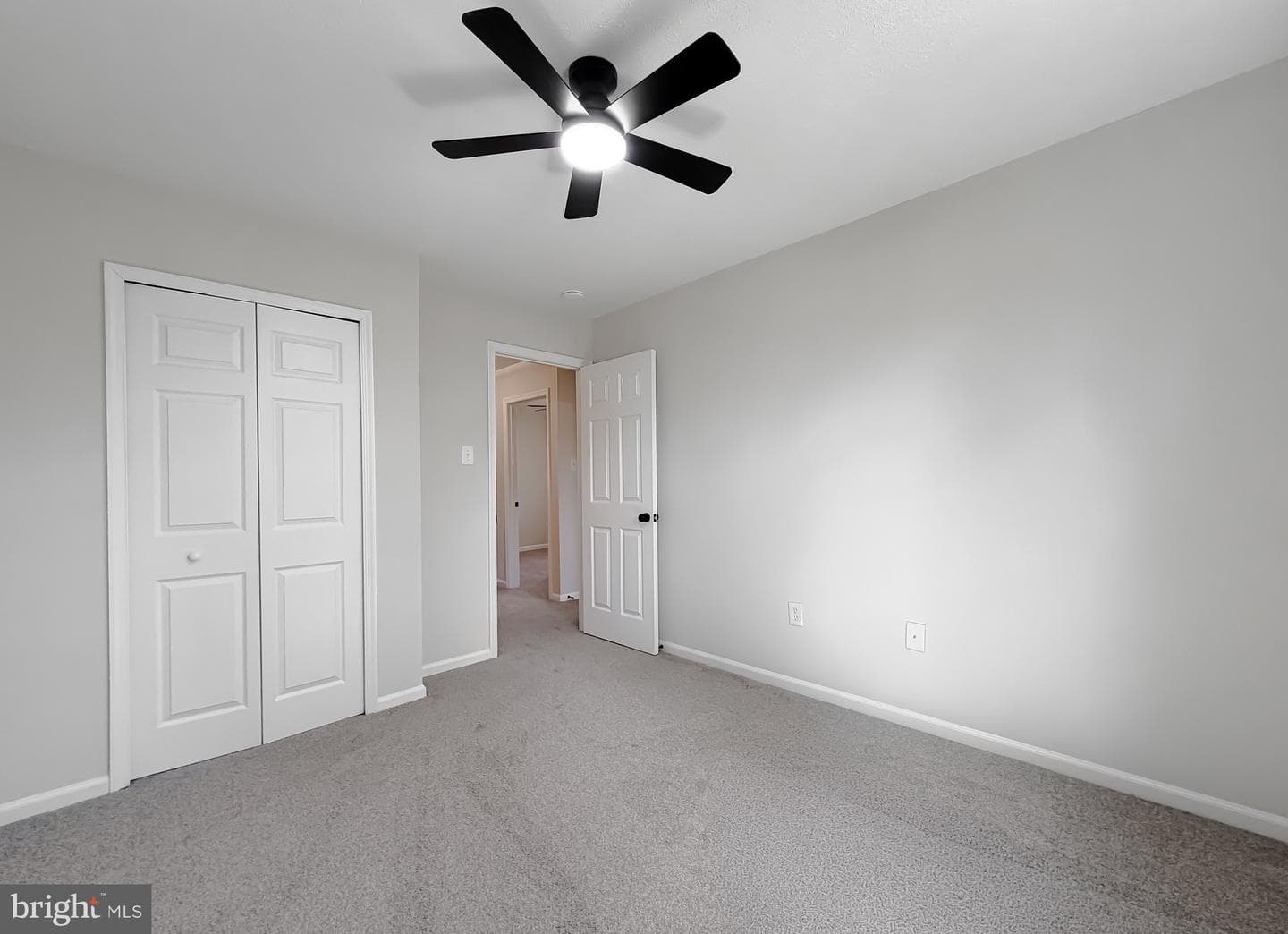 2482 Quadrille Court photo 33