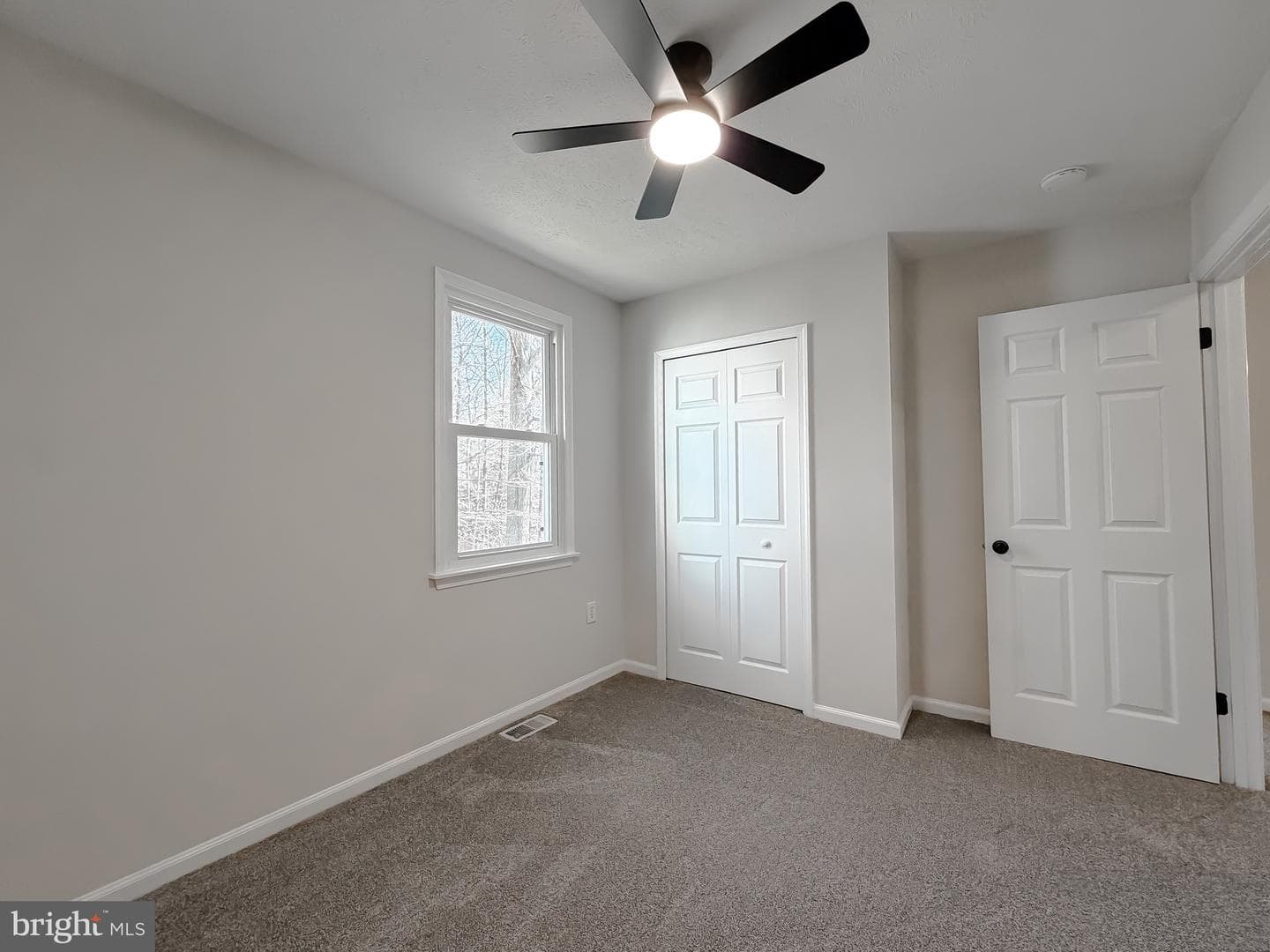 2482 Quadrille Court photo 42