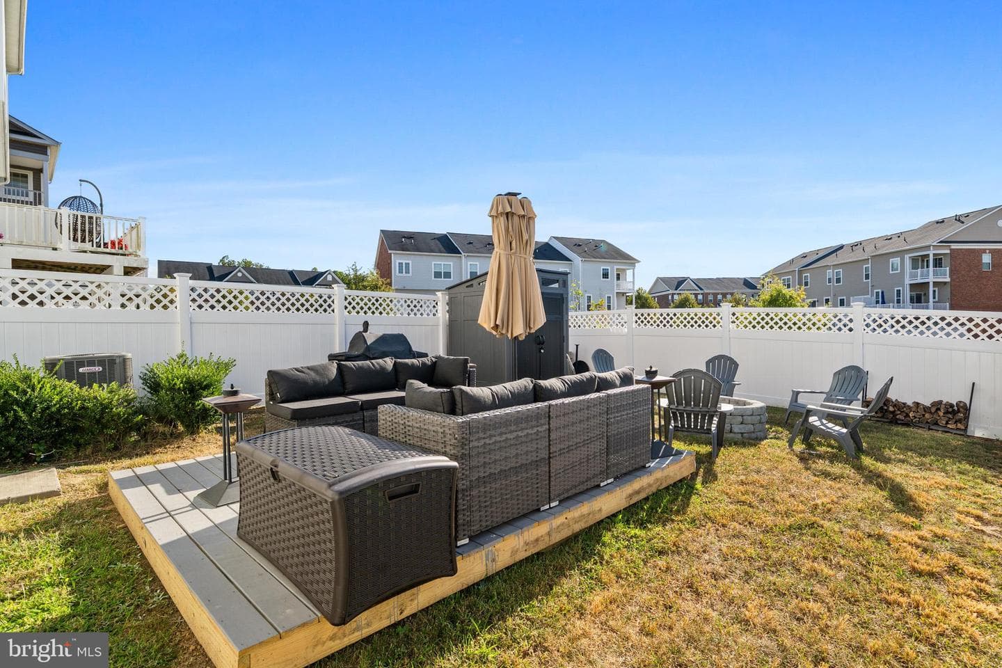 5335 Tweeddale Place photo 11