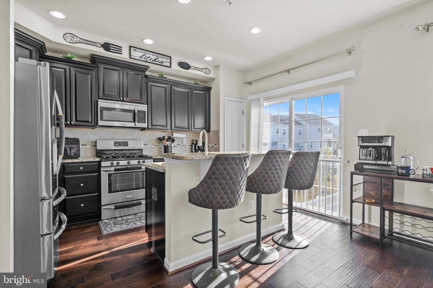 5335 Tweeddale Place photo 12
