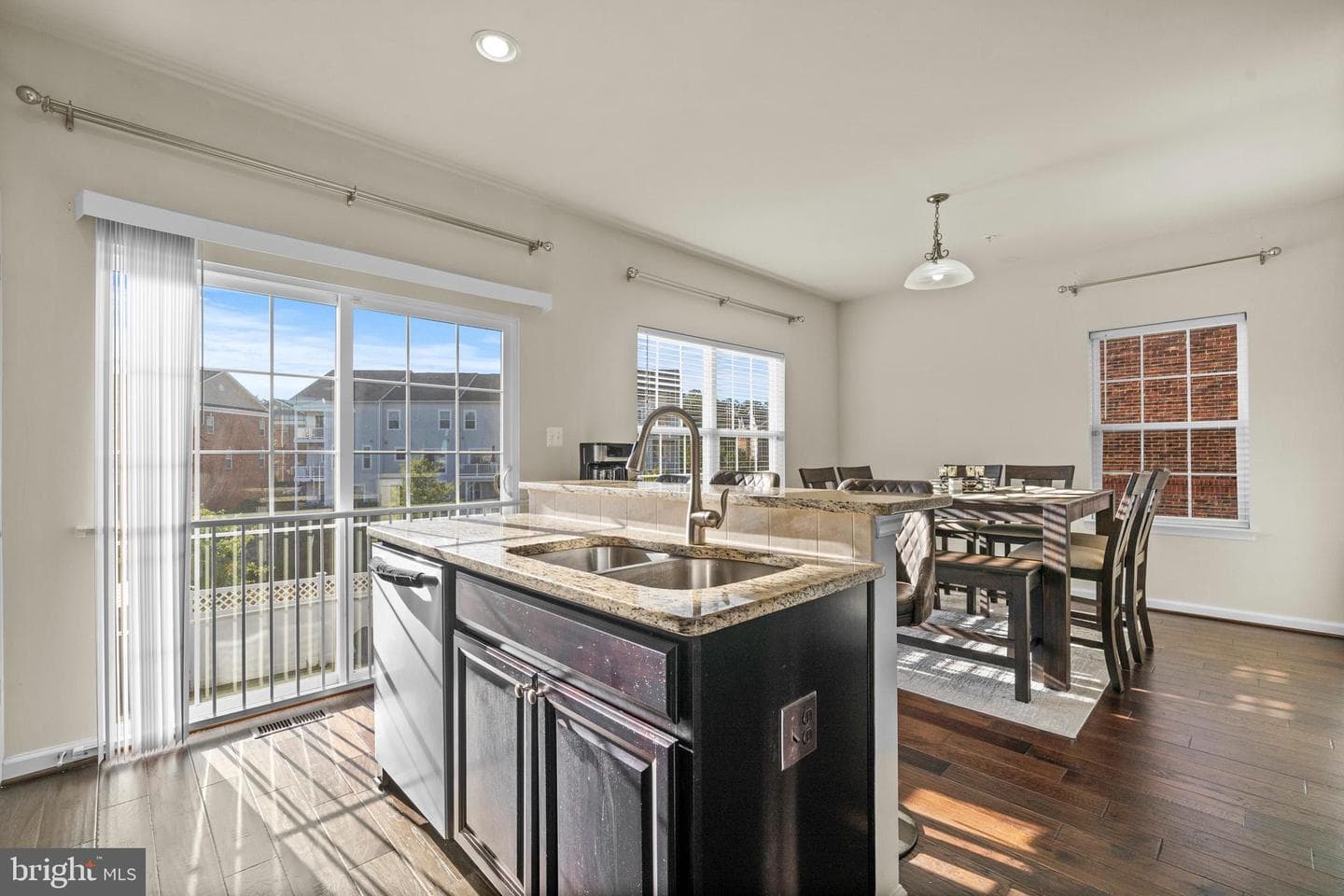 5335 Tweeddale Place photo 15