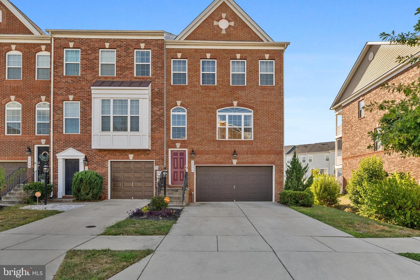 5335 Tweeddale Place photo 2