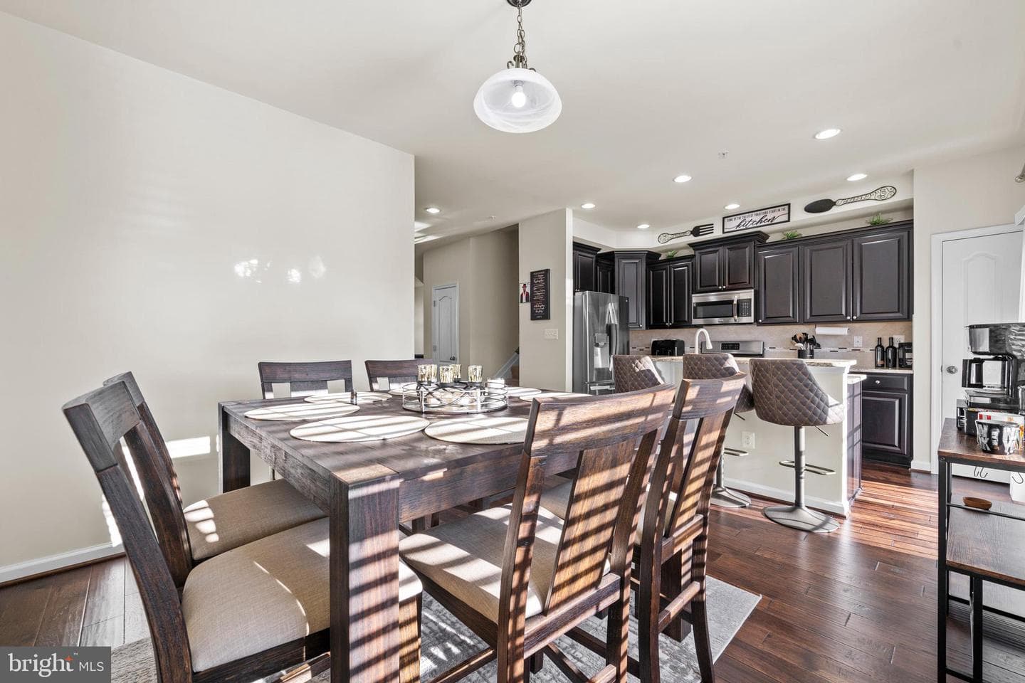 5335 Tweeddale Place photo 22