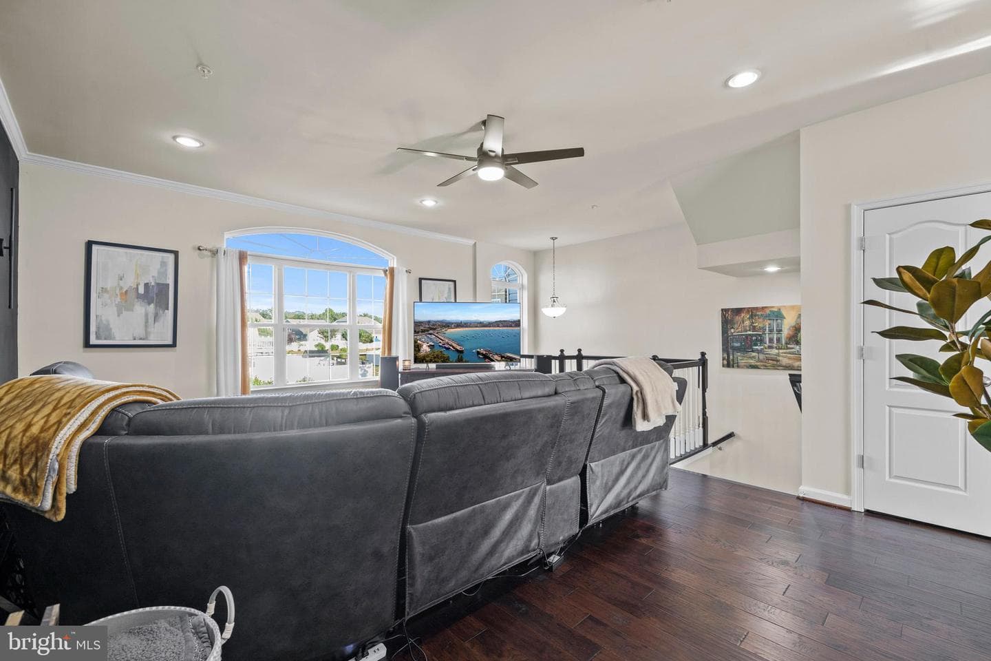 5335 Tweeddale Place photo 28