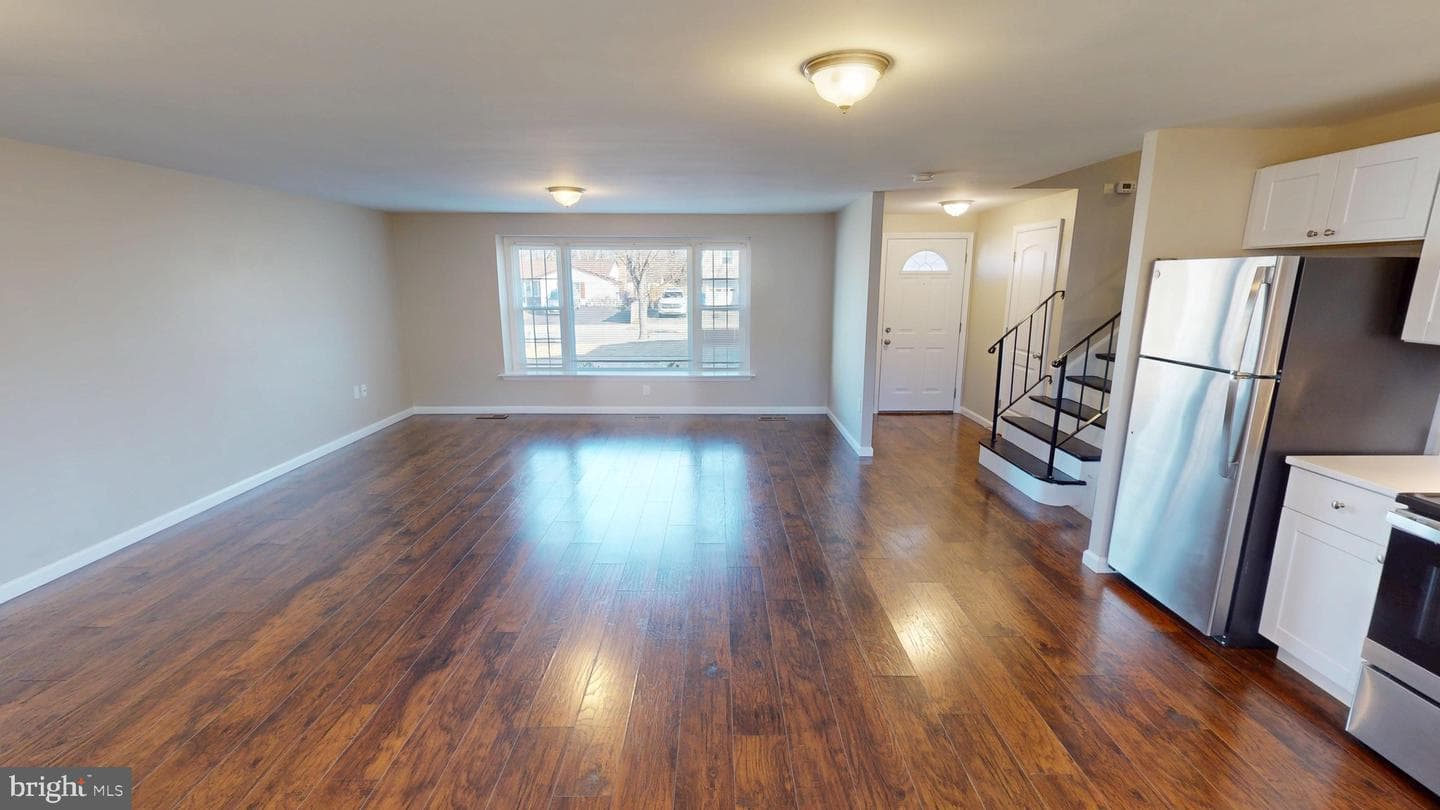 5014 Nicholas Road photo 23