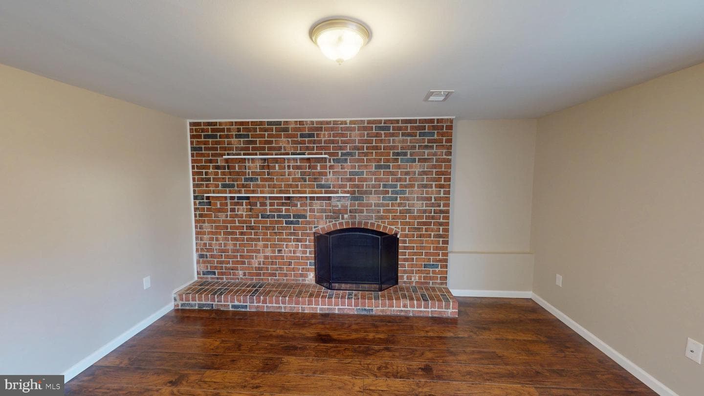5014 Nicholas Road photo 35