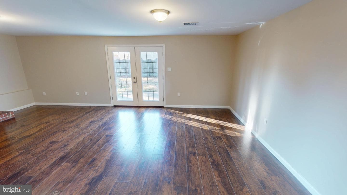 5014 Nicholas Road photo 38