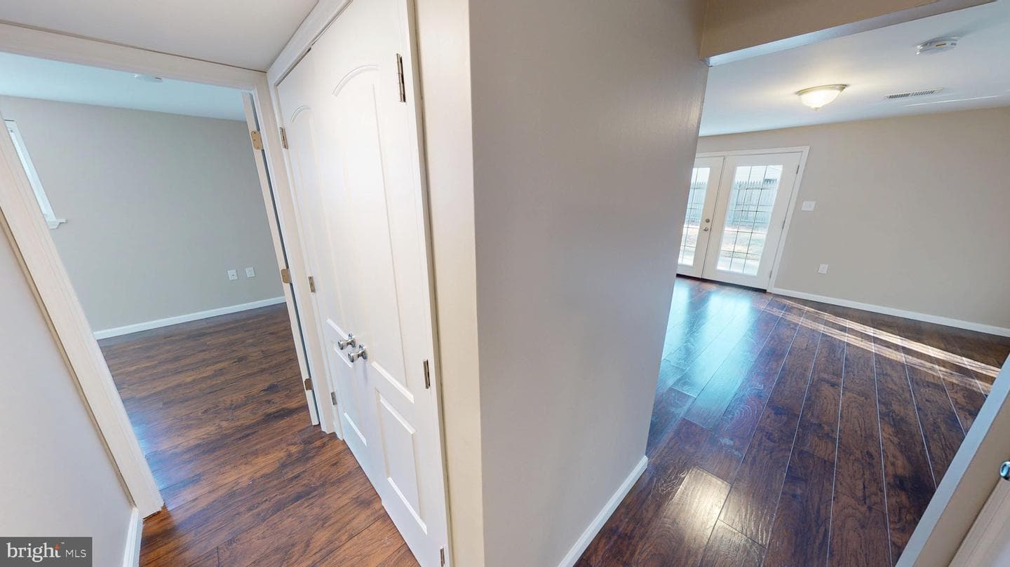 5014 Nicholas Road photo 40