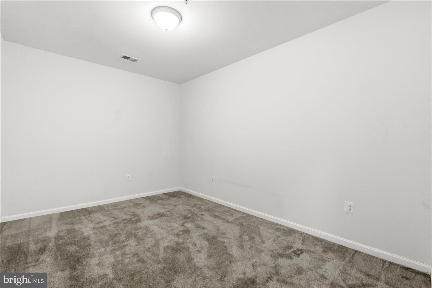 6423 Ocelot Street photo 34