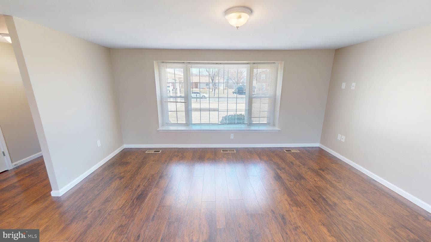 1616 Debra Drive photo 12