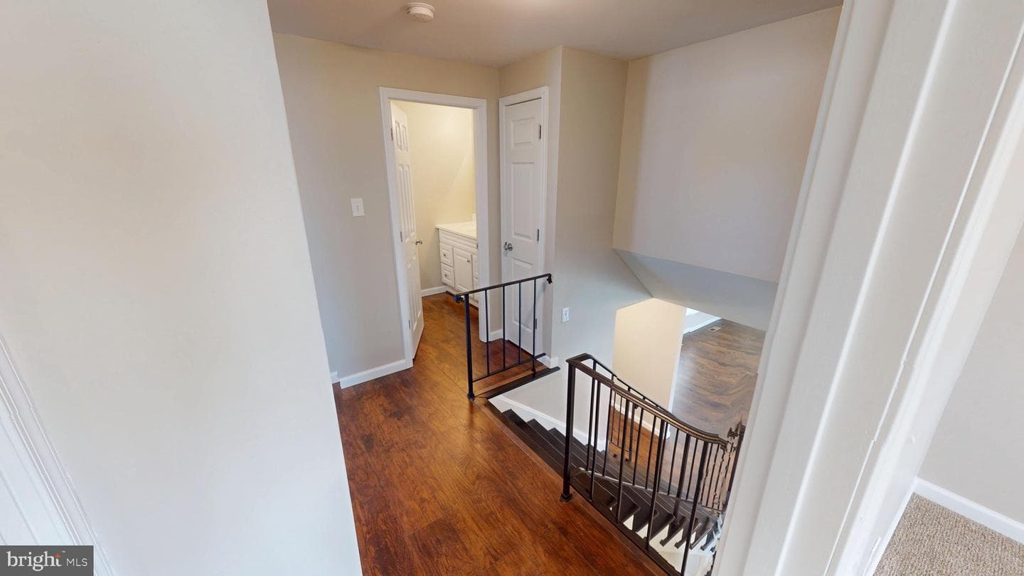 1616 Debra Drive photo 43