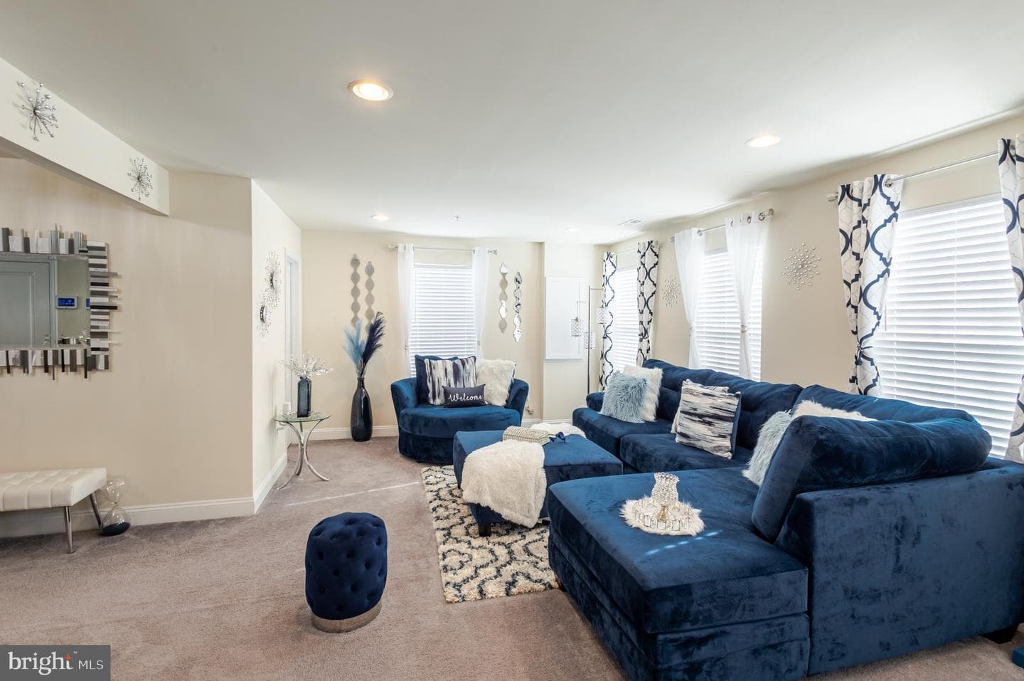 11391 Tolkien Avenue photo 6