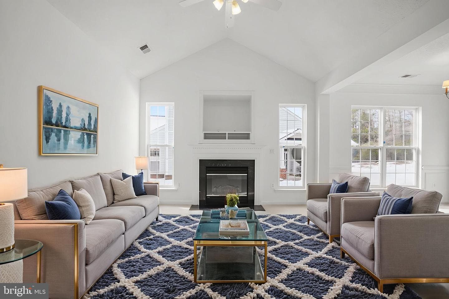 270 Williamsburg Circle photo 6