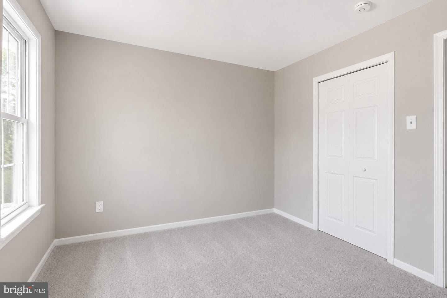 6 Stratford Court photo 19
