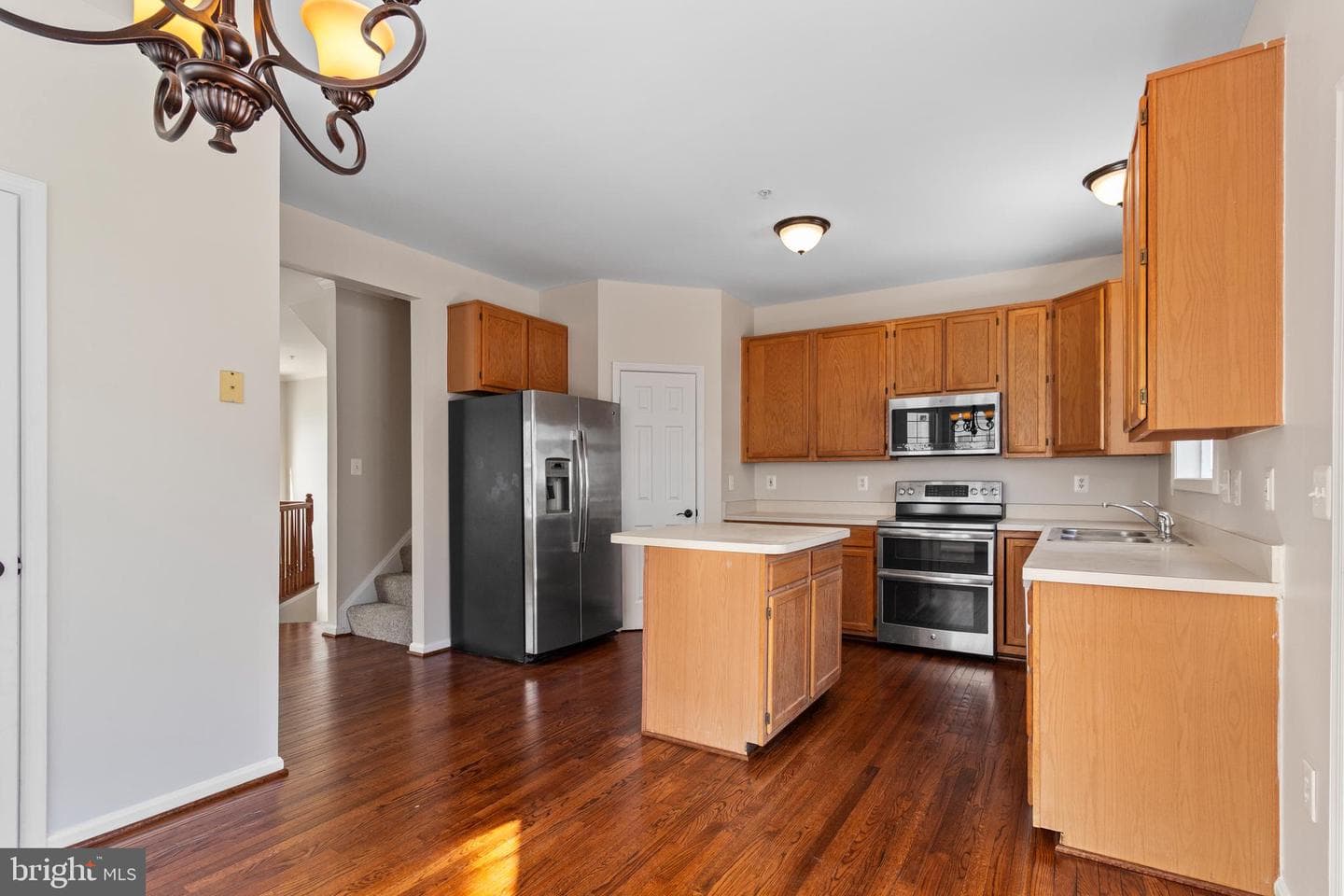 10704 Jacksonhole Place photo 6
