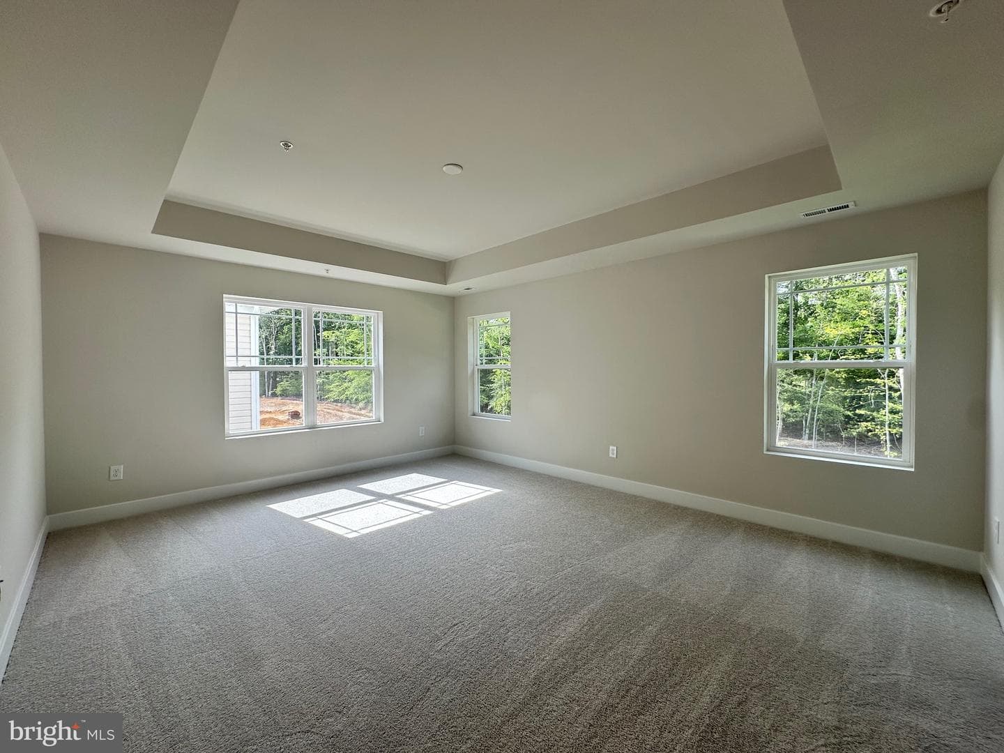 5404 Newport Circle photo 27