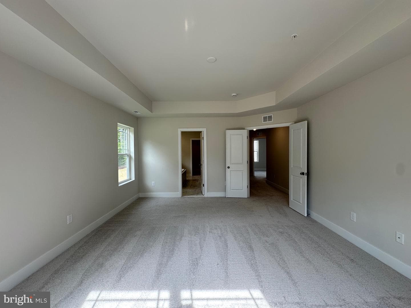 5404 Newport Circle photo 35