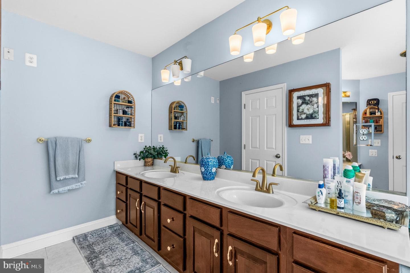 8715 Hill Spring Drive photo 37