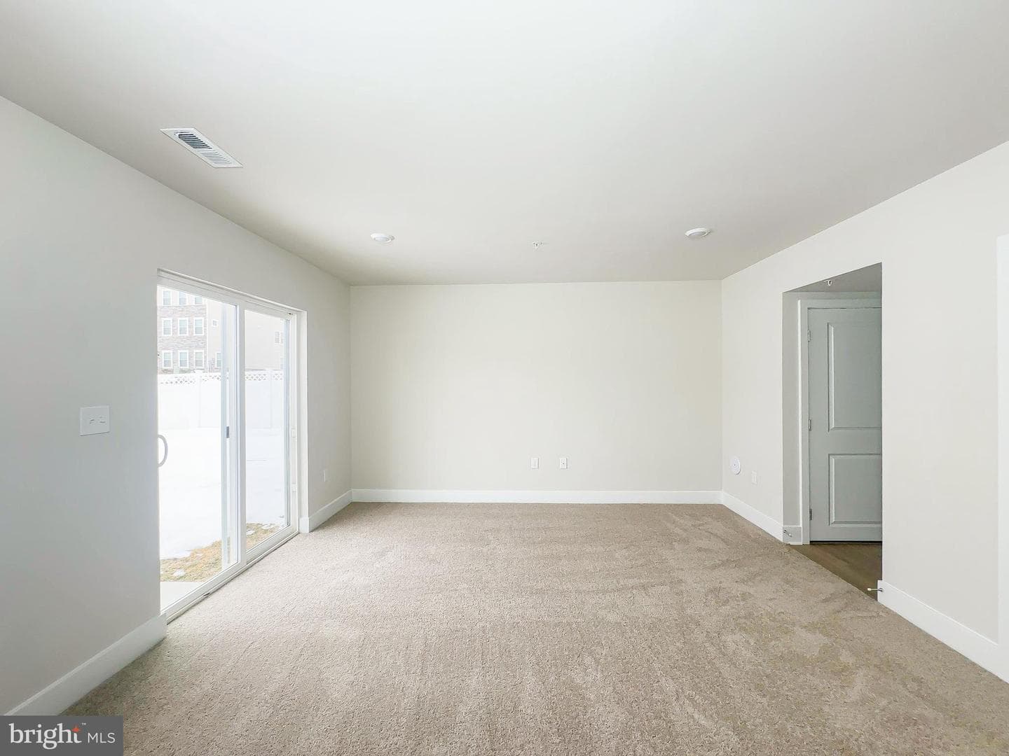 5526 Aberdeen Place photo 14