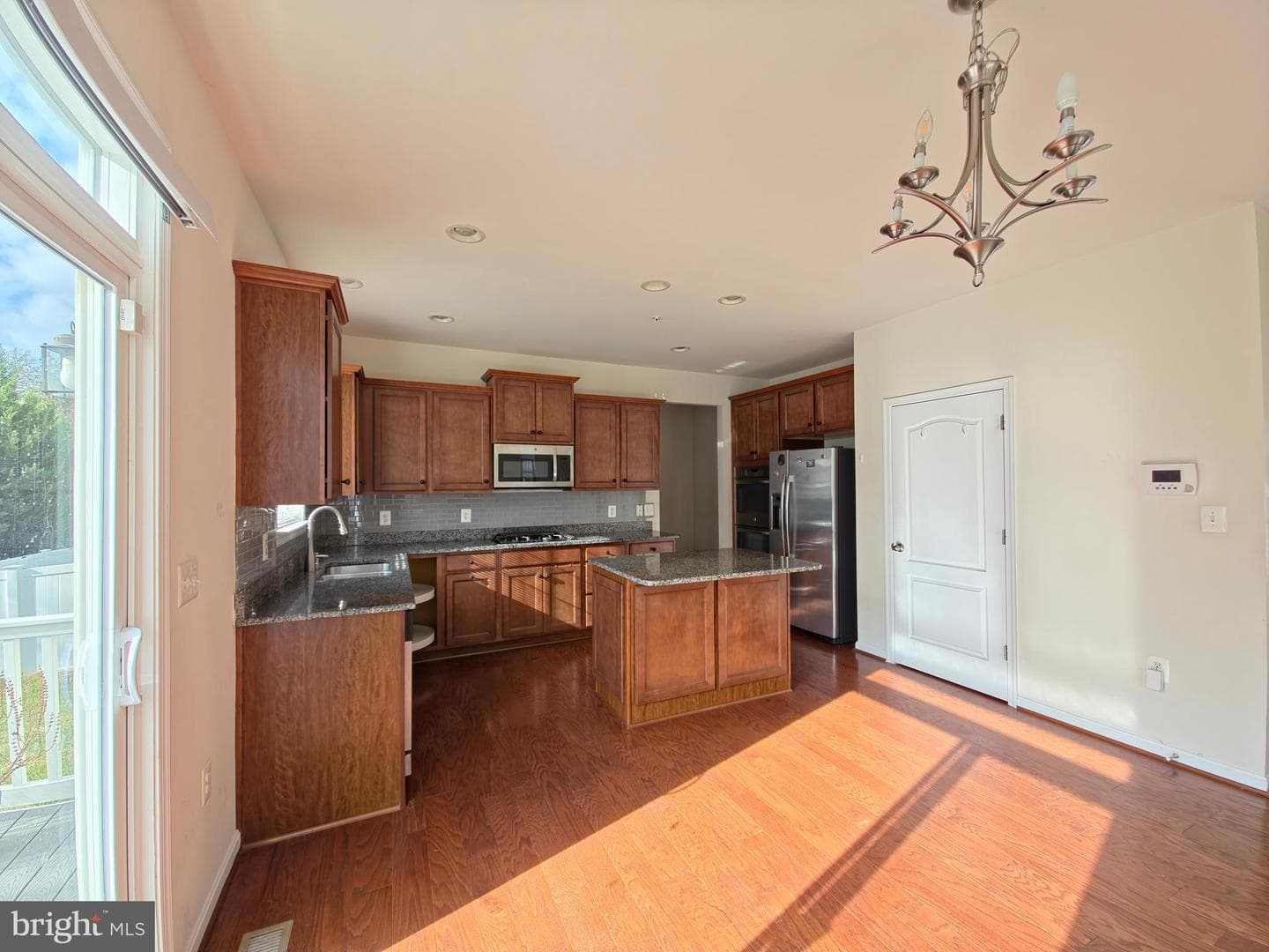 6565 Cluster Pine Court photo 4