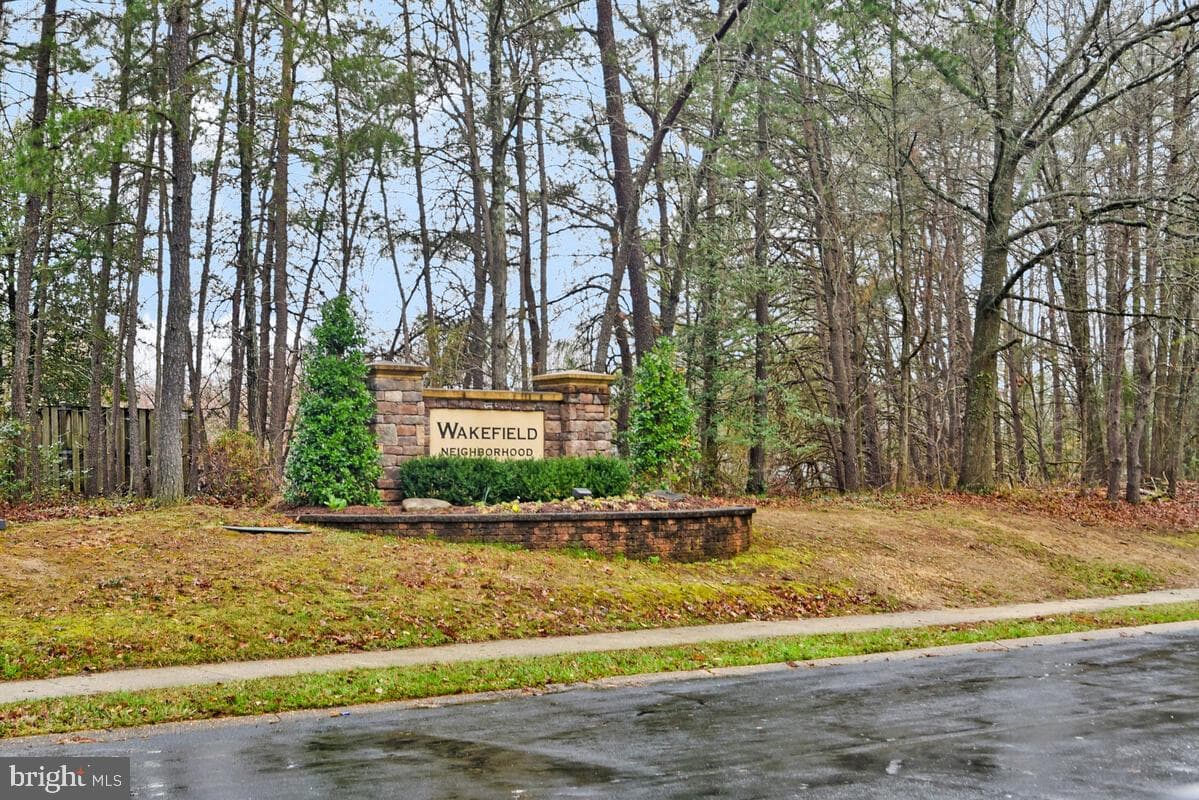 2424 Pear Tree Court photo 41
