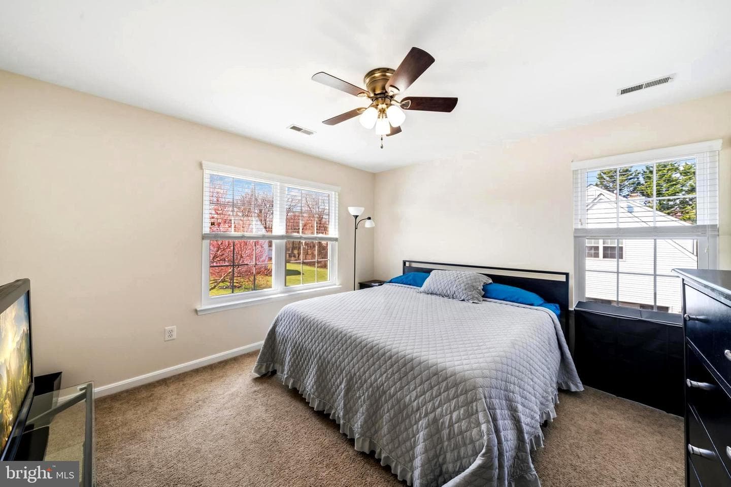 2752 Hale Court photo 33