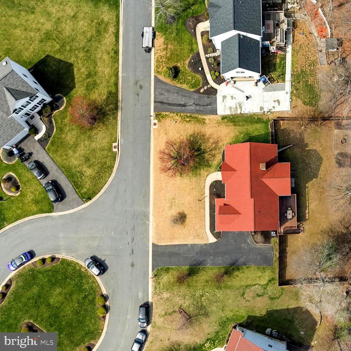 2752 Hale Court photo 44