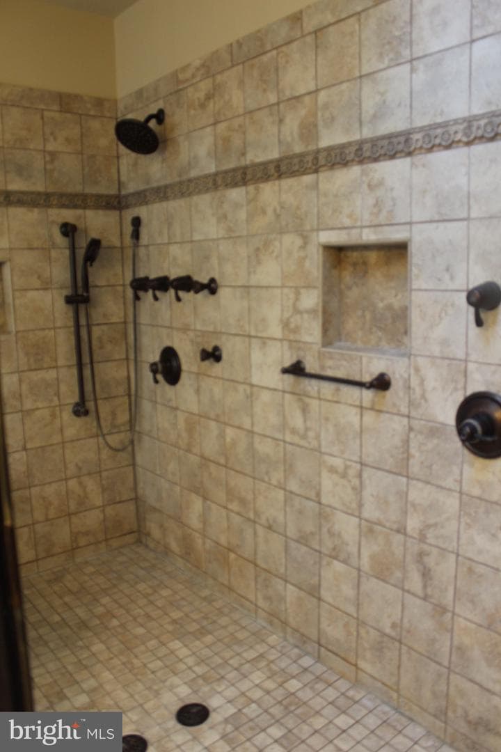 10111 Astill Court photo 20