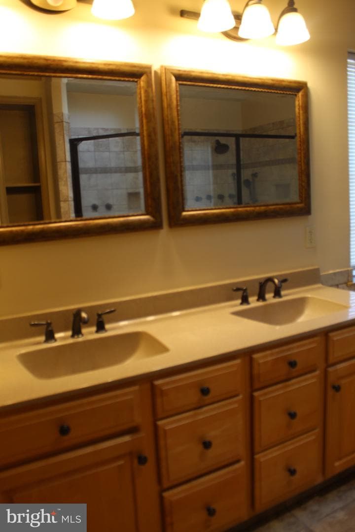10111 Astill Court photo 23