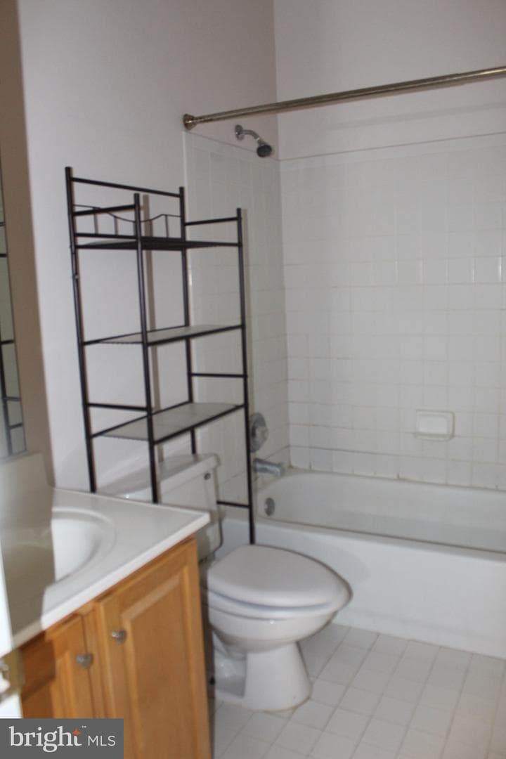 10111 Astill Court photo 26