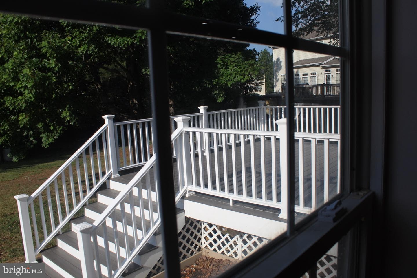 10111 Astill Court photo 37