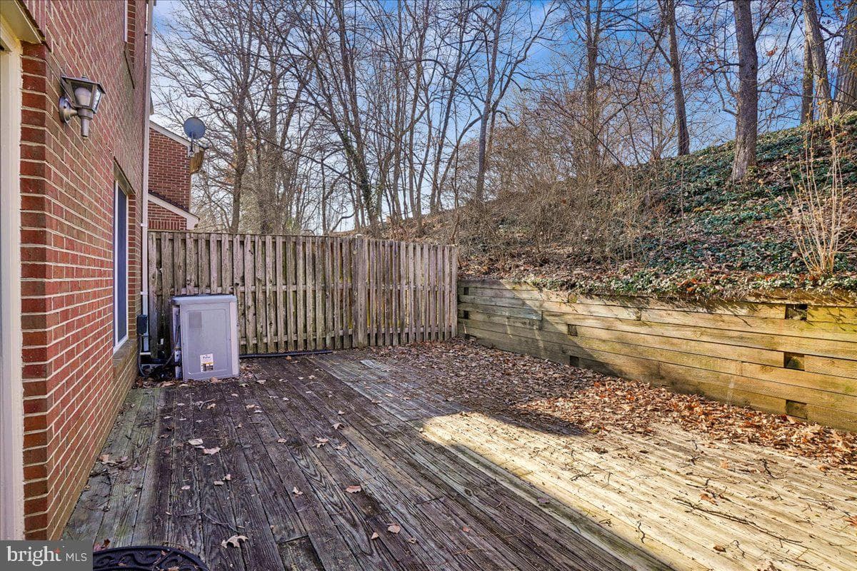 112 Huckleberry Drive photo 29