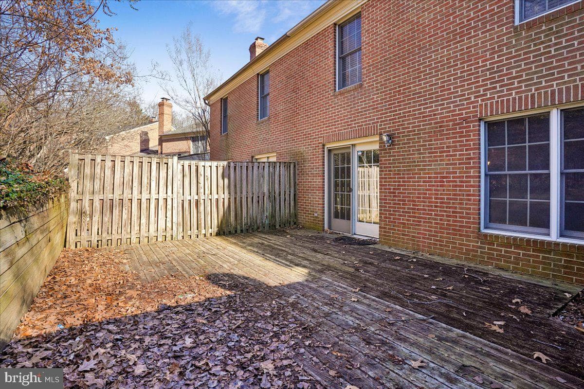 112 Huckleberry Drive photo 30