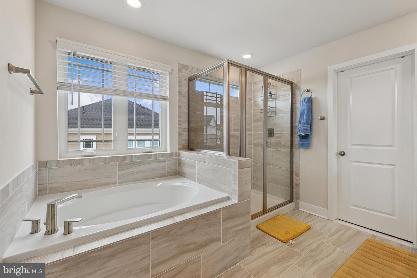 11157 Applecross Court photo 28