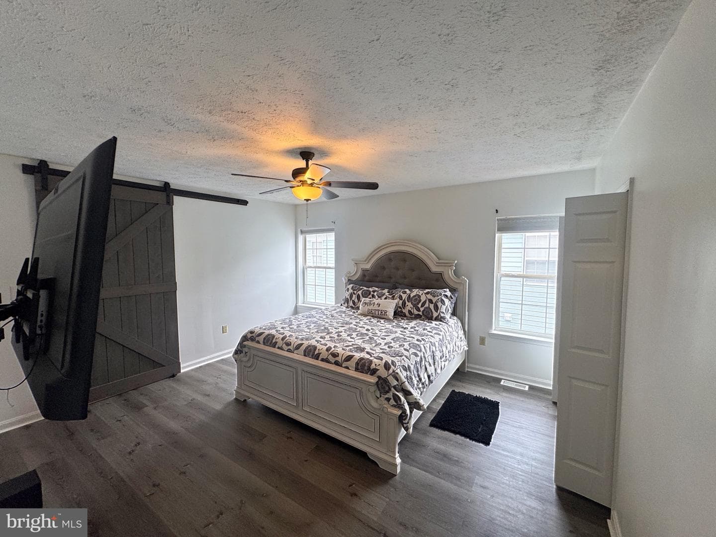 6119 Gray Wolf Court photo 6