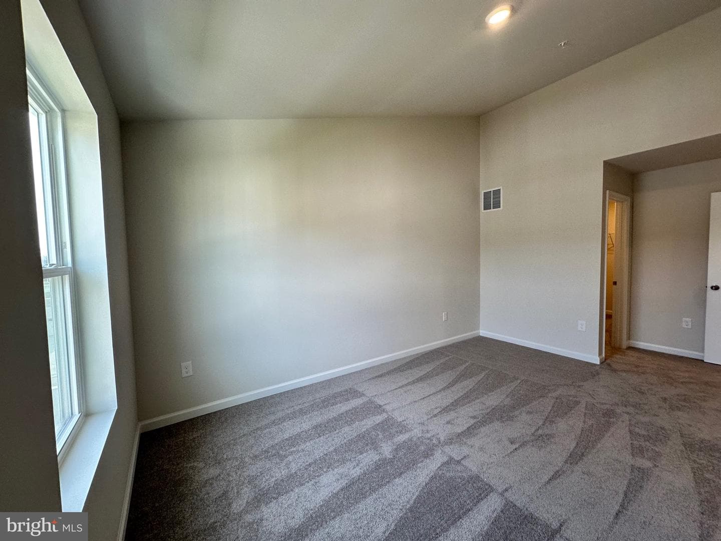 5613 Ludlow Place photo 24