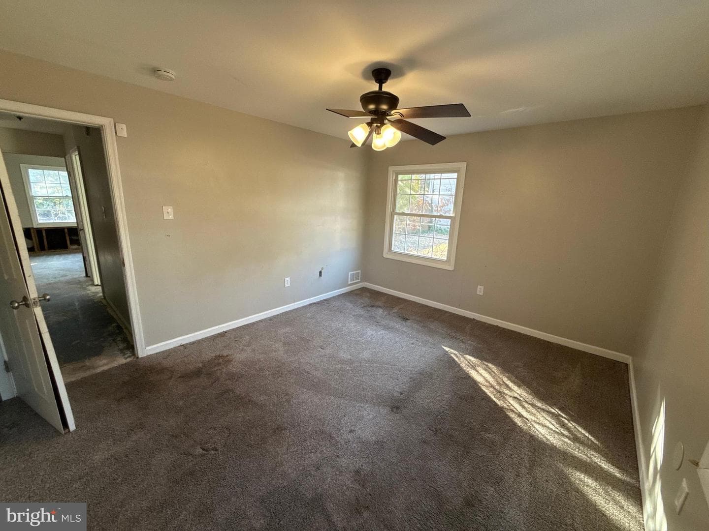 138 Jefferson Road photo 9