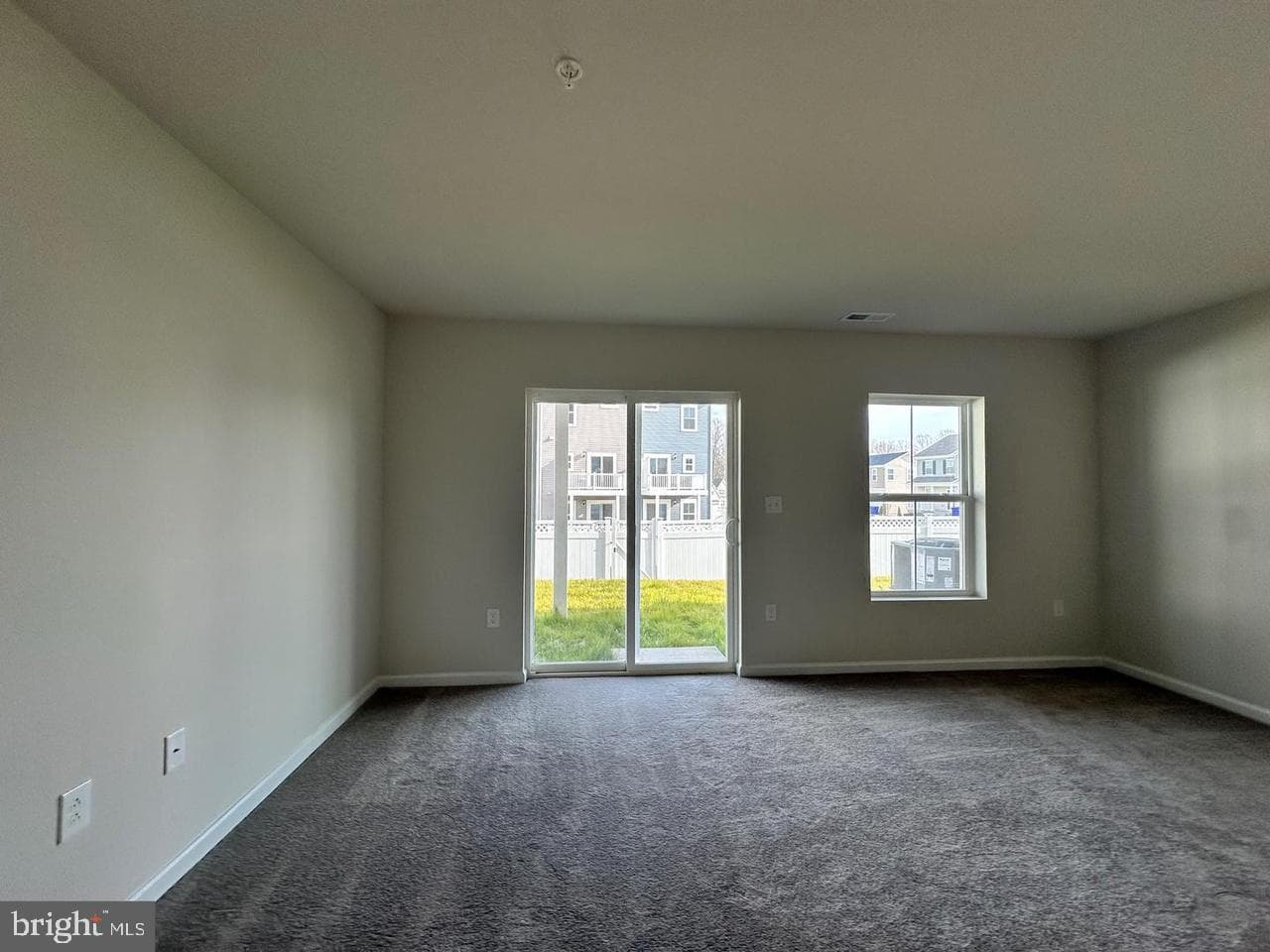 5616 Ludlow Place photo 31