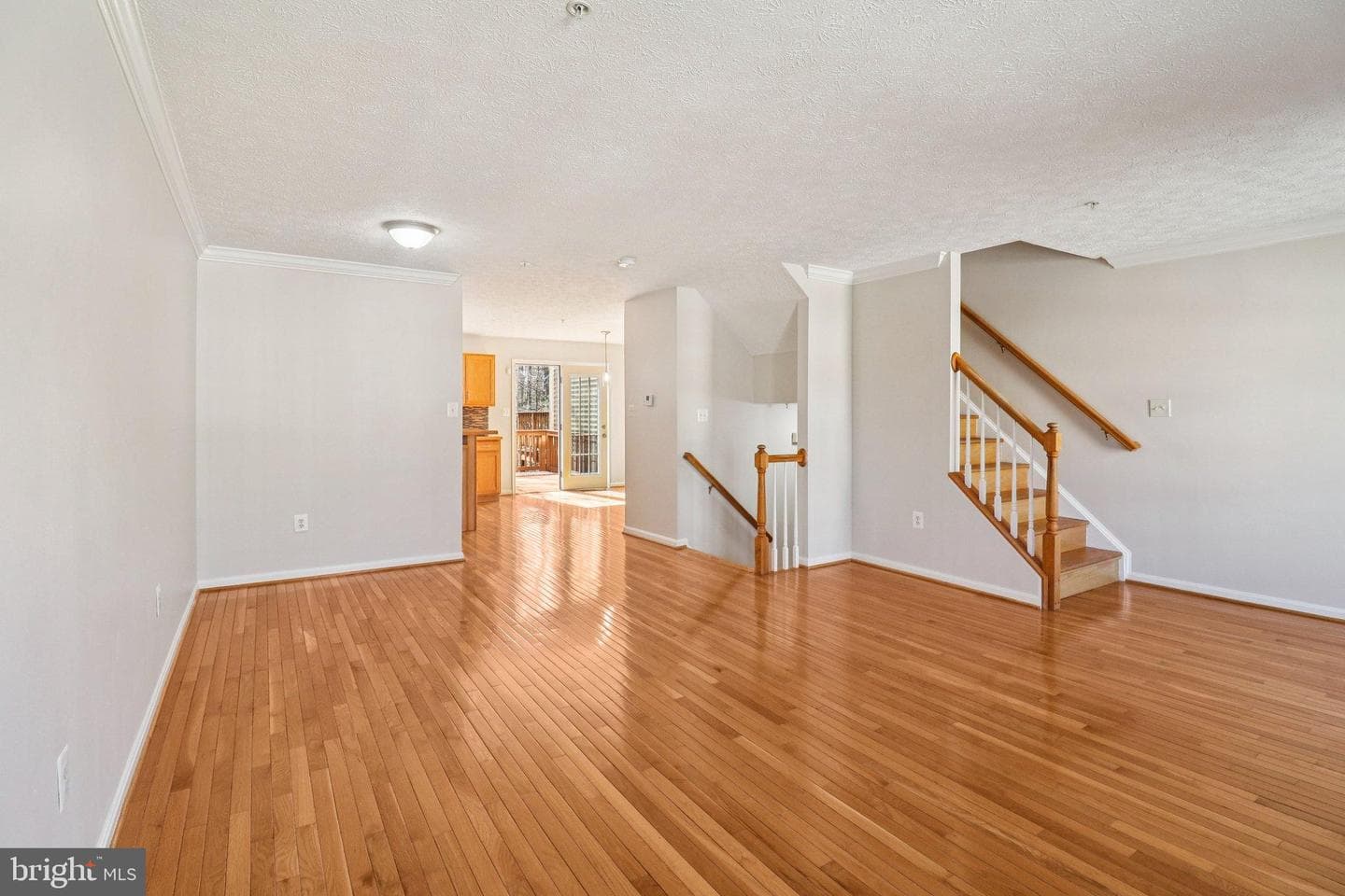 8033 Bloomsbury Place photo 13